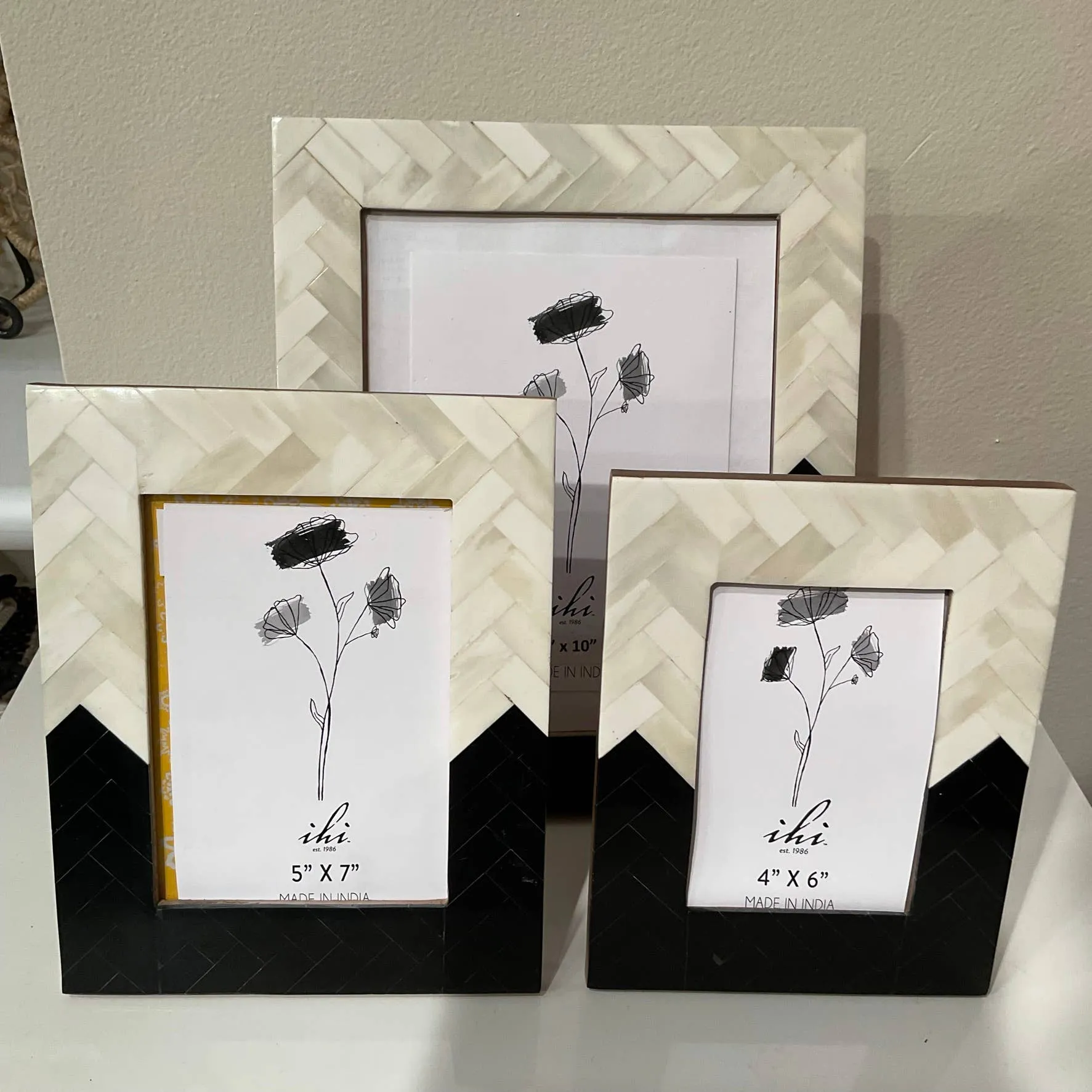 LG Chevron Bone Photo Frame