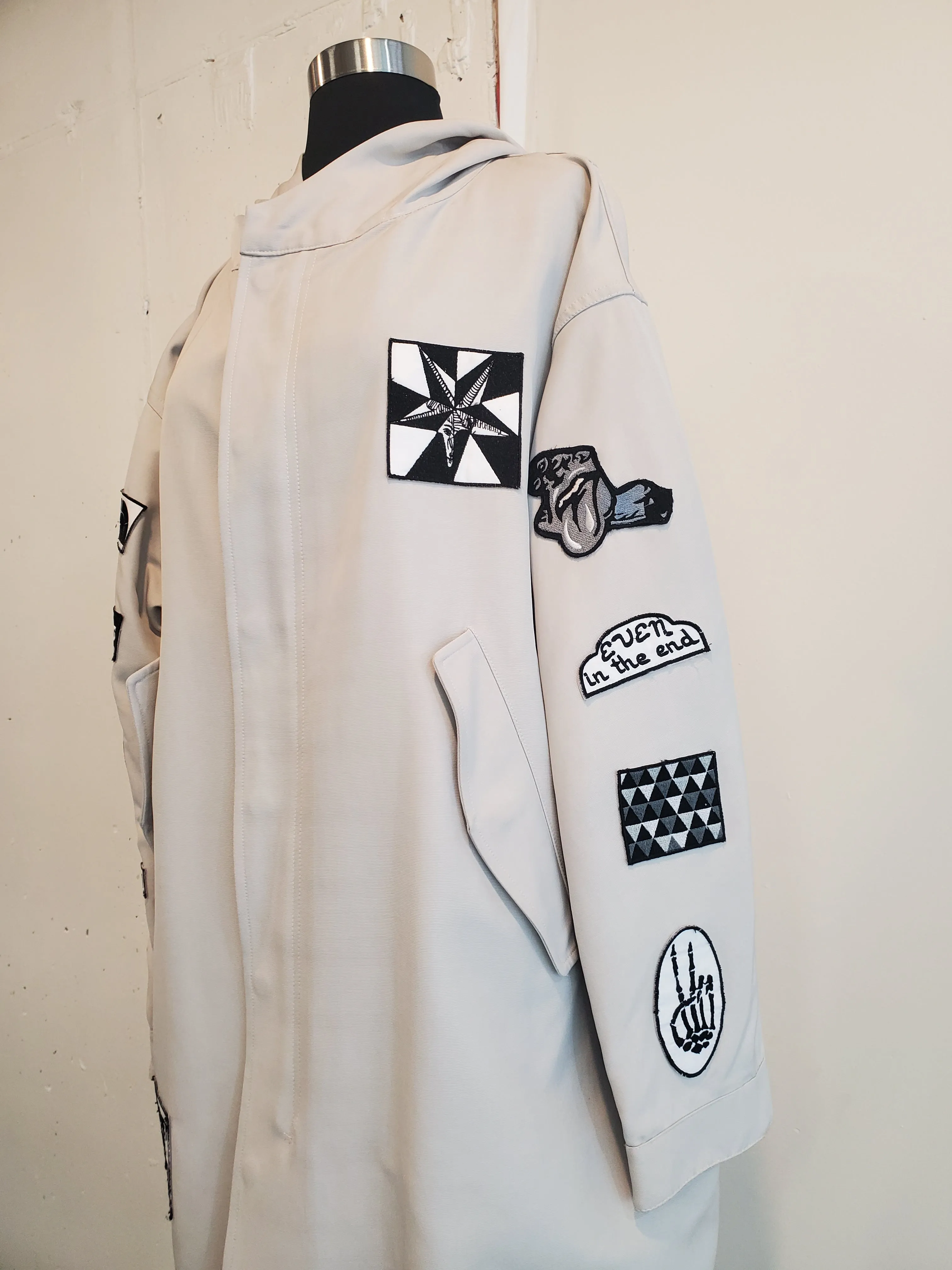 Patch Fishtail Parka - Light grey