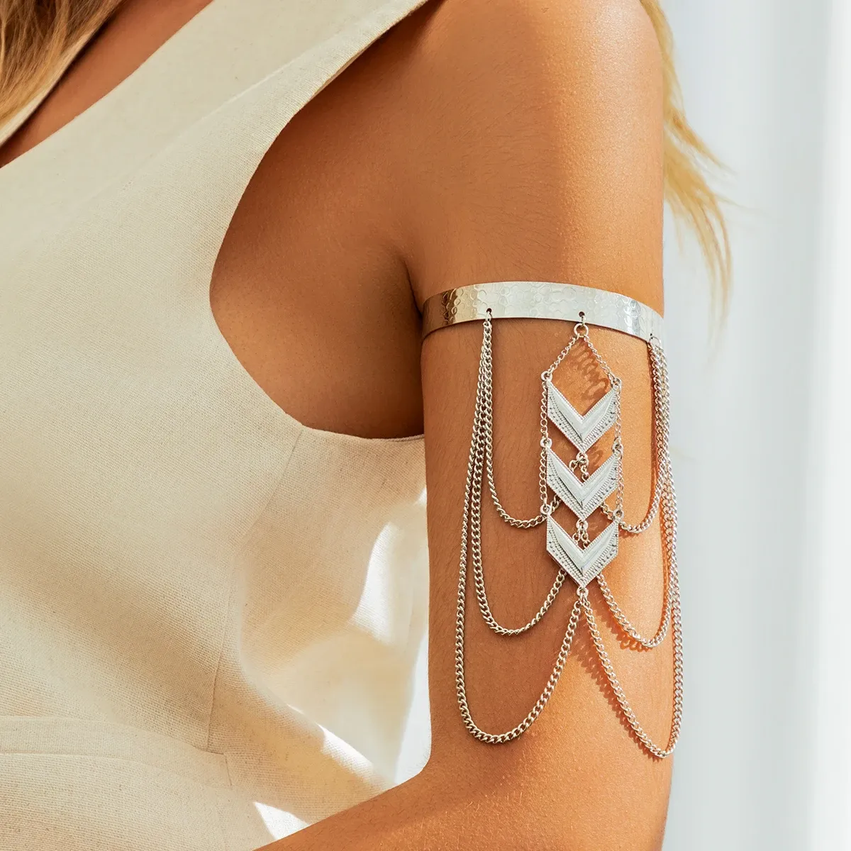 V Shape Pendant Adjustable Bangle